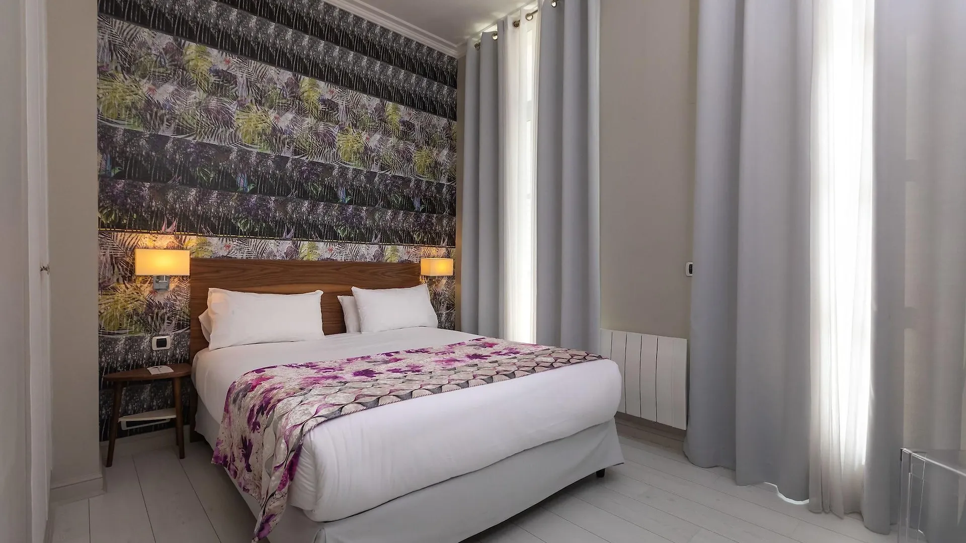 & Le Regent Hotel apartamentowy Paryż