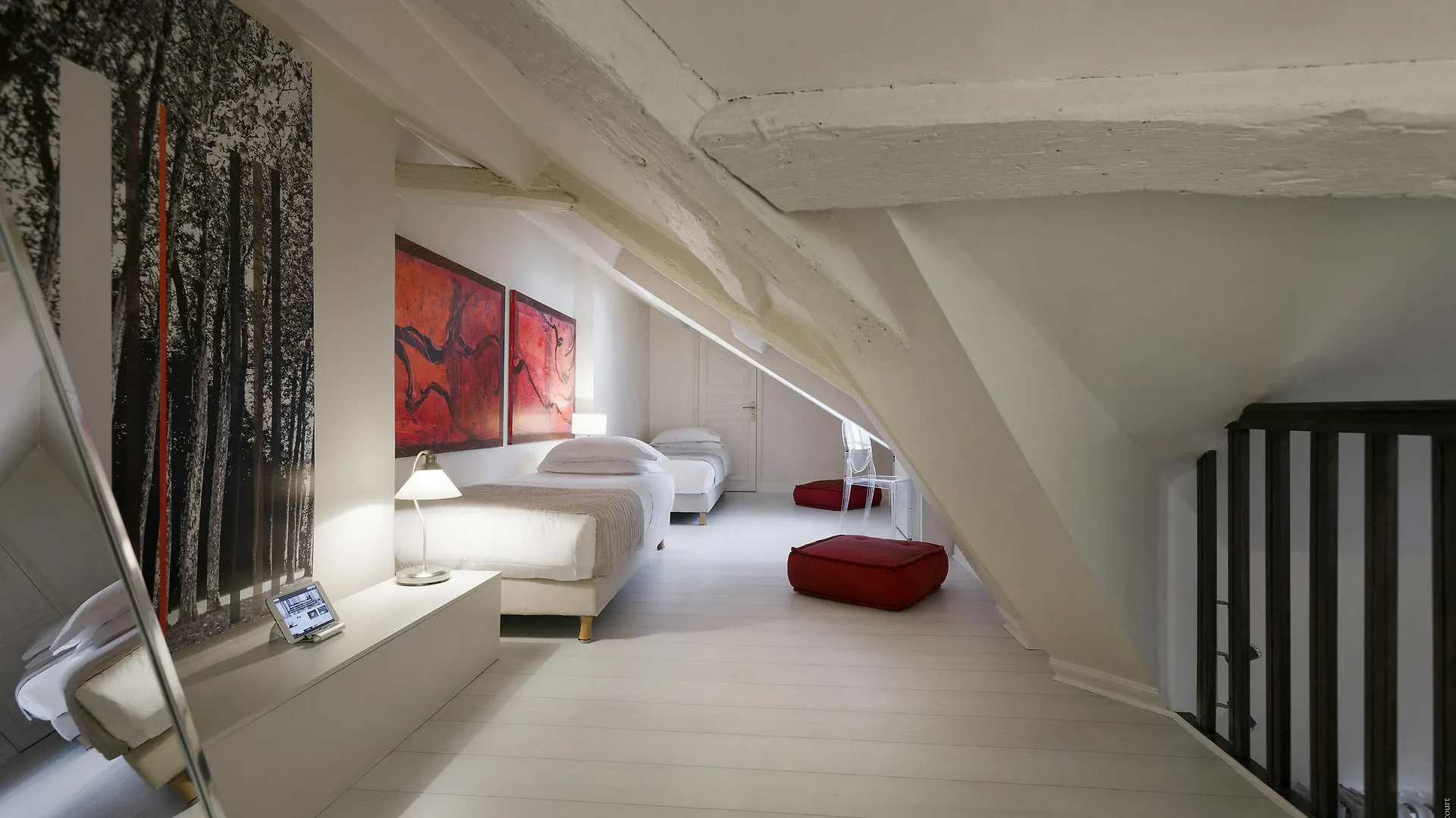 & Le Regent 4* Paryż