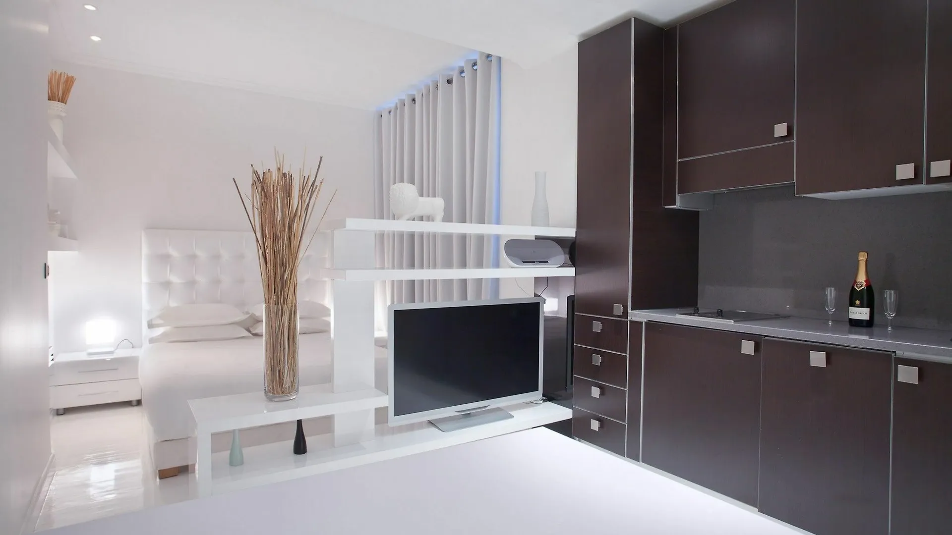 Hotel apartamentowy & Le Regent